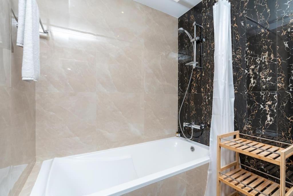 White Sage - Elite Residence Studio Дубай Екстериор снимка